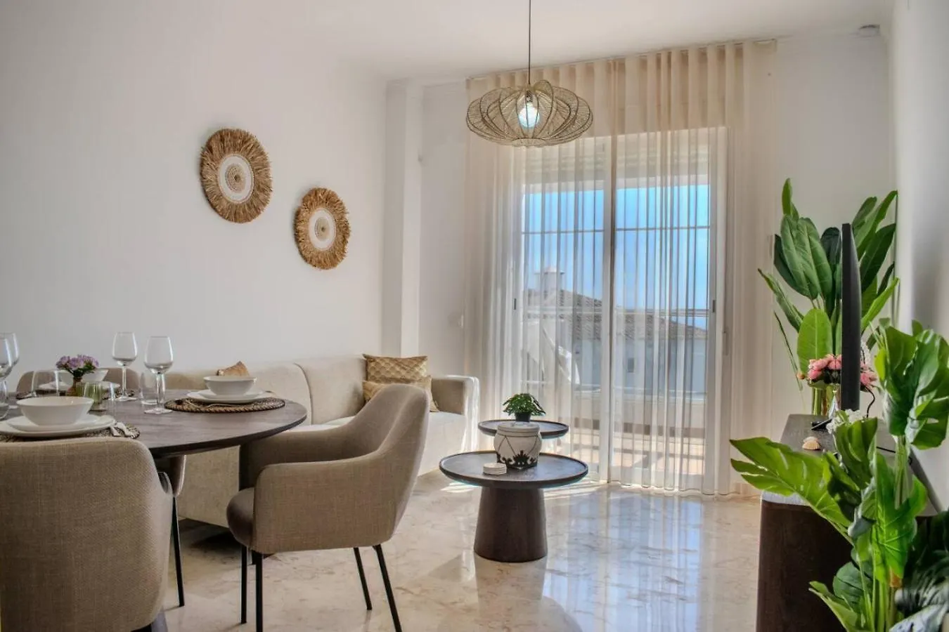 2Br Cosy Apartment With Pool And Sea View Manilva